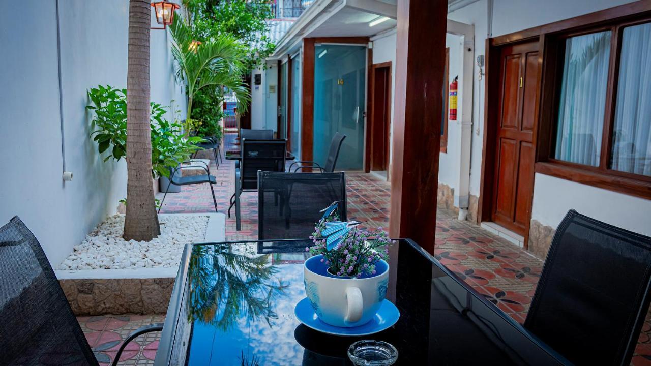 Buen Retiro Apart Hotel Santa Cruz de La Sierra Bagian luar foto
