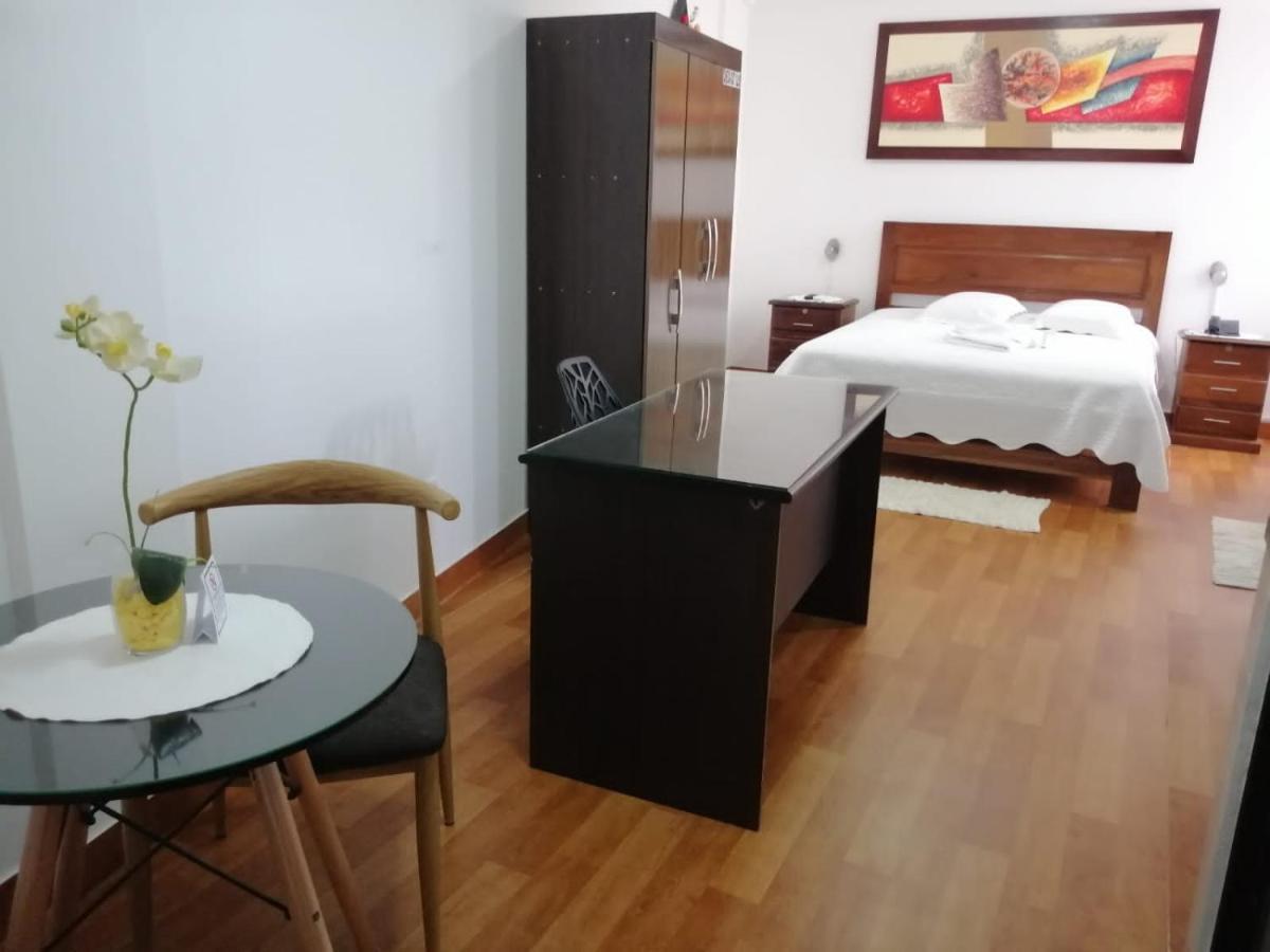Buen Retiro Apart Hotel Santa Cruz de La Sierra Bagian luar foto