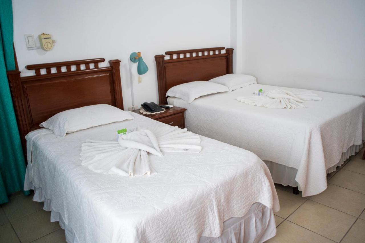 Buen Retiro Apart Hotel Santa Cruz de La Sierra Bagian luar foto